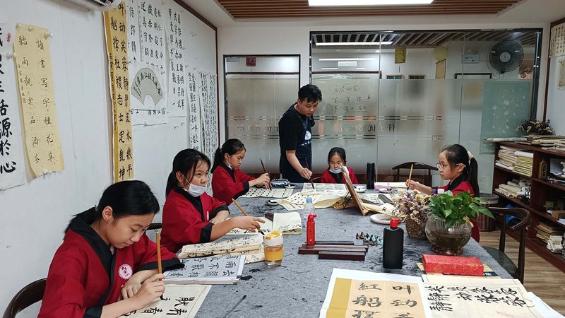 小标题：考研辅导机构的重要性